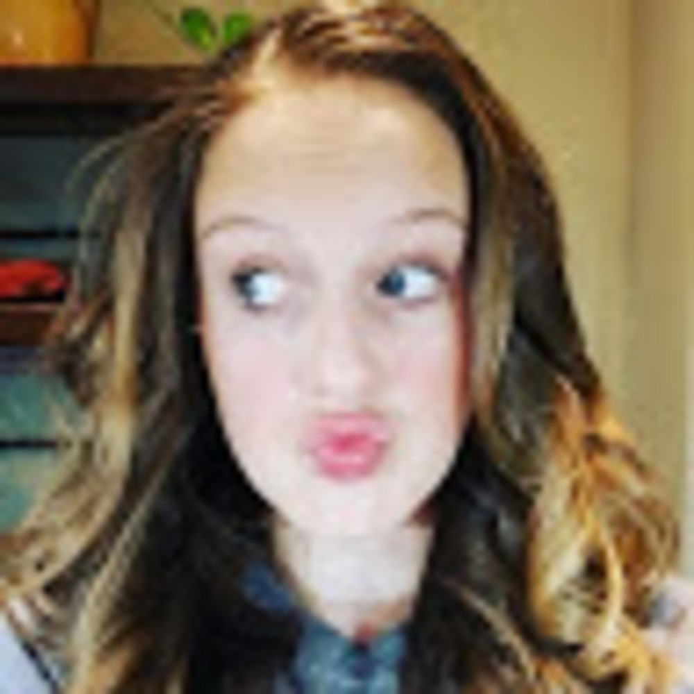 Meet your Posher, Lauren
